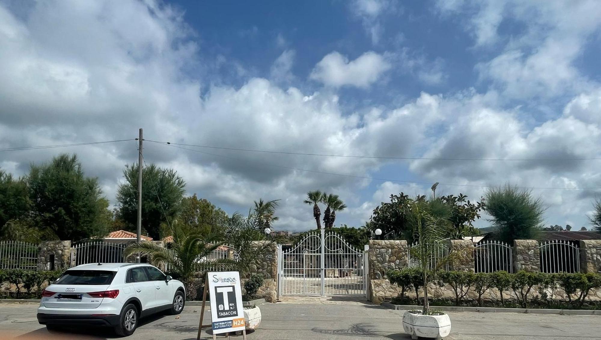 Soleada Club Aparthotel Campofelice Di Roccella Εξωτερικό φωτογραφία